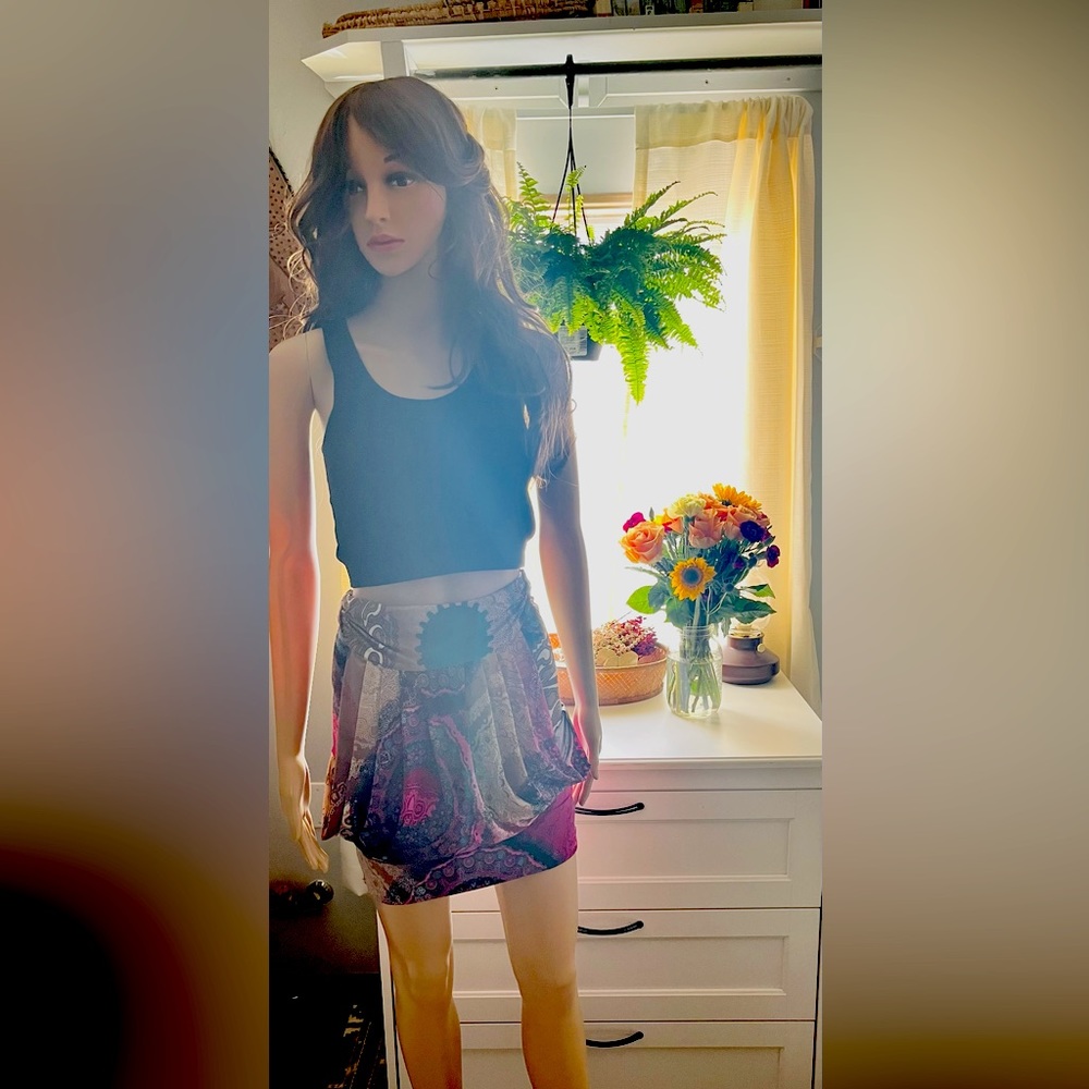 Noble U Small printed funkadelic skirt.